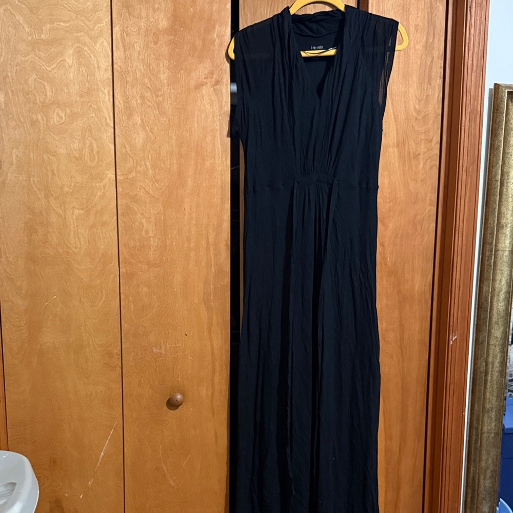 Black Sleeveless V-Neck Maxi Dress Kensie Medium